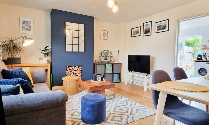 Bristol Apartment | Luckwell Cottage two bedroom