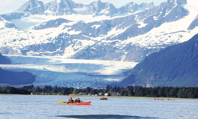 Juneau Cabin | Lucky Duck Private Room-Near Mendenhall Glacier and Auke Bay Offering DISCOUNT ON TOURS!