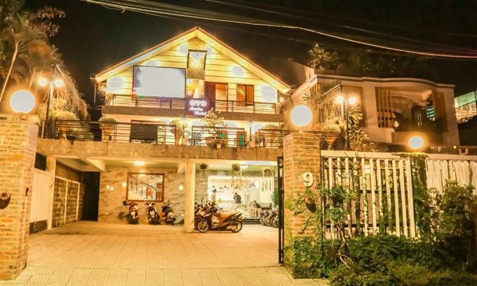 Hue Hotel | Lucky Home