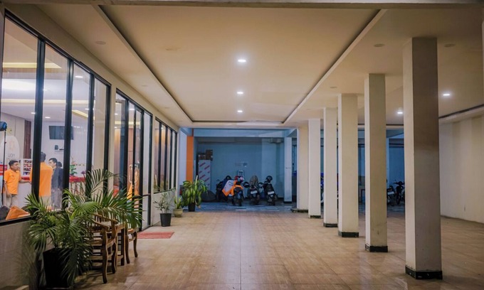Purwodadi Hotel | Lucky Hotel Purwodadi