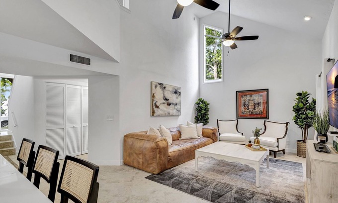 Jupiter Landing House | Lucky Landing's