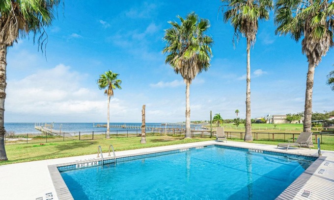 Rockport House | Lucky Strike | Private Pool, Lighted Fishing Pier!