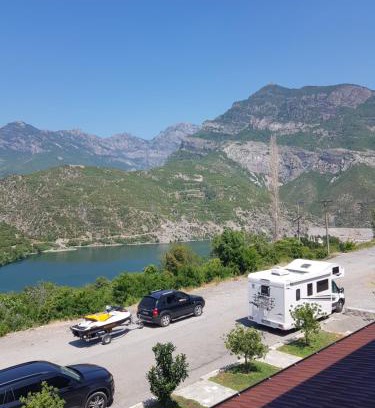 Koman Hotel | Lugina e Komanit