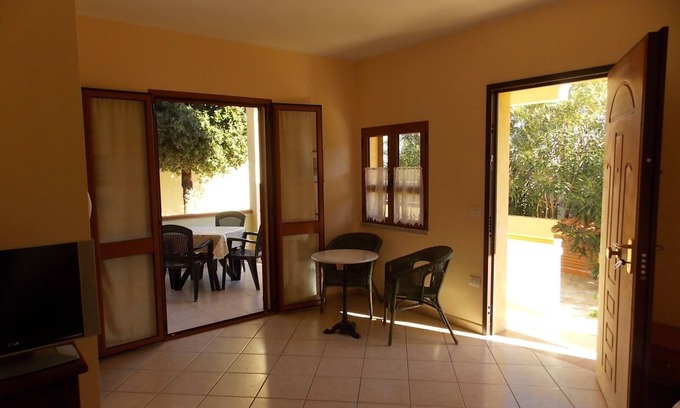 Cala Gonone Apartment | Luigi House Ground Floor 2 Via Renzo Laconi 56