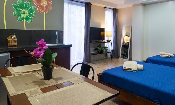 Dumaguete Hotel | Luis miguel's place