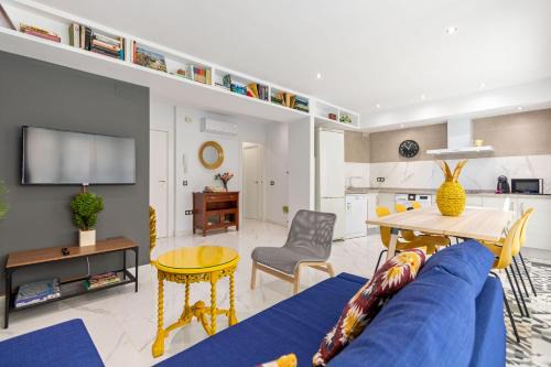Los Remedios Apartment | Lujan Deluxe Suites by Valcambre