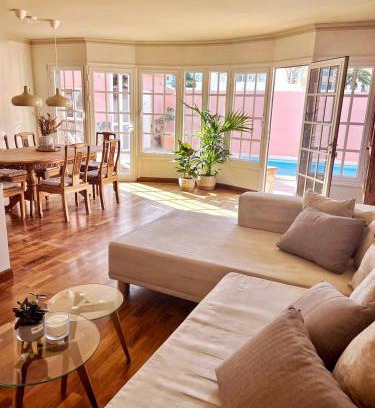 Puerto de la Cruz Villa | lujosa villa con piscina privada