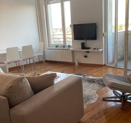 Stari Grad Apartment | Luka 1718 Apartments