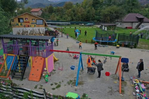Lupeni House | Lumea Copiilor Karina&Adelin Lupeni