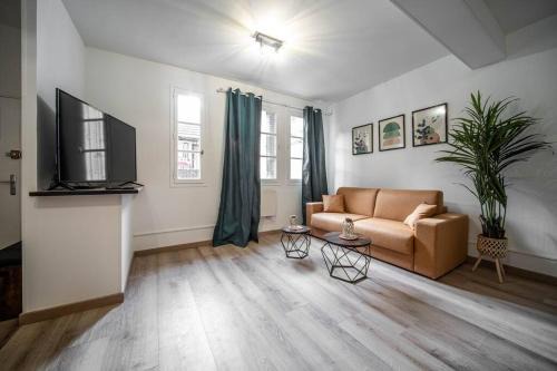 Centre Apartment | Lumière aux Fèvres