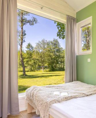 Rewal House | Lumi Resort Domki letniskowe z podgrzewanym basenem