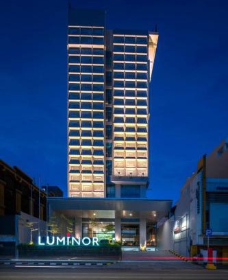 Gambir Hotel | Luminor Hotel Pecenongan Jakarta By WH