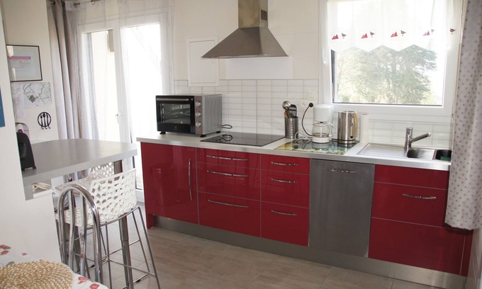 Perros-Guirec Apartment | Luminous Studio of 35 m2 with Terrace Comfort 3 stars 3 ears