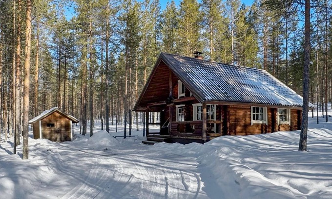 Pyhatunturi House | Lumomarja by Interhome