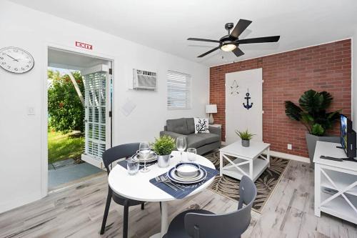 South Lake House | Luna Beach House