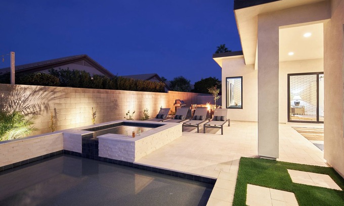 North Scottsdale Cottage | Luna Luxe - Private Pool - Hot Tub - Fire Pit