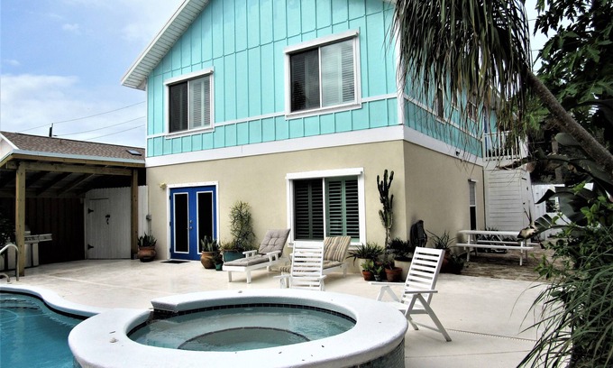 Coquina Gables House | LunaSea Beach House - Family friendly, steps to beach, private pool & hot tub