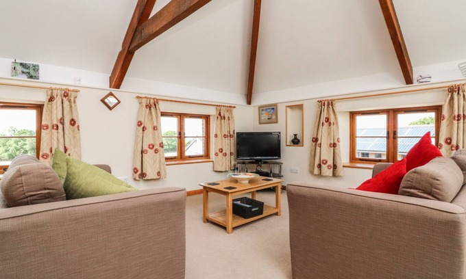 Torrington Cottage | LUNDY VIEW COTTAGE, character holiday cottage in Great Torrington