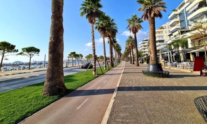 Vlore Apartment | Lungomare Daily Apartment beachfront