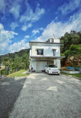Udumbanchola House | Lush Green-Homestay