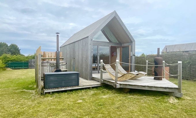 Brightlingsea Cottage | Lushna Petite 11 at Lee Wick Farm Glamping