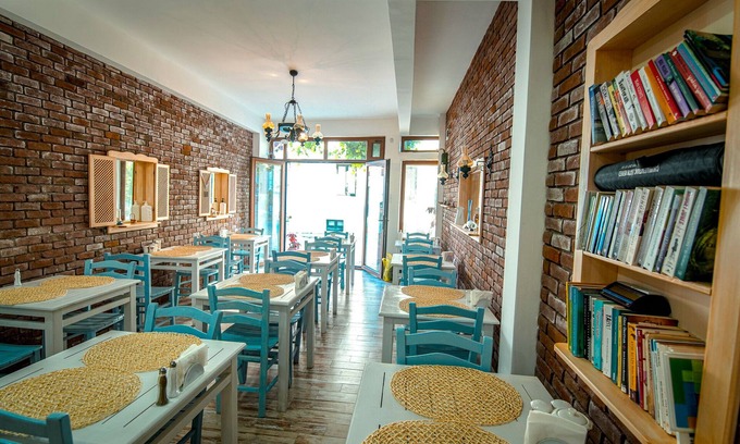 Bozcaada Bed & Breakfast | Lutro Otel