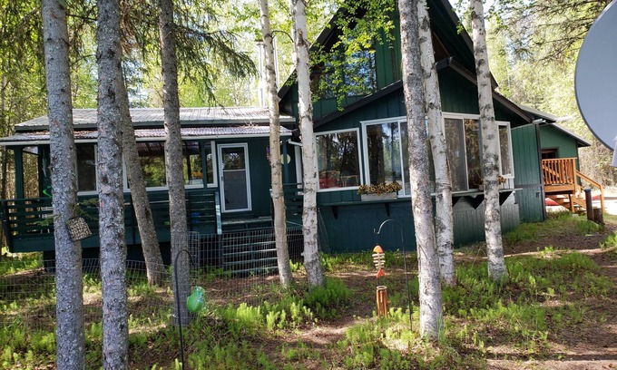 Sterling Ski Chalet | LUV2 FISH Vacation Rental on the Kenai River