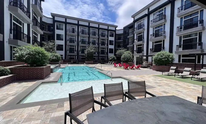 Neartown Apartment | Lux Boho Apartment Downtown