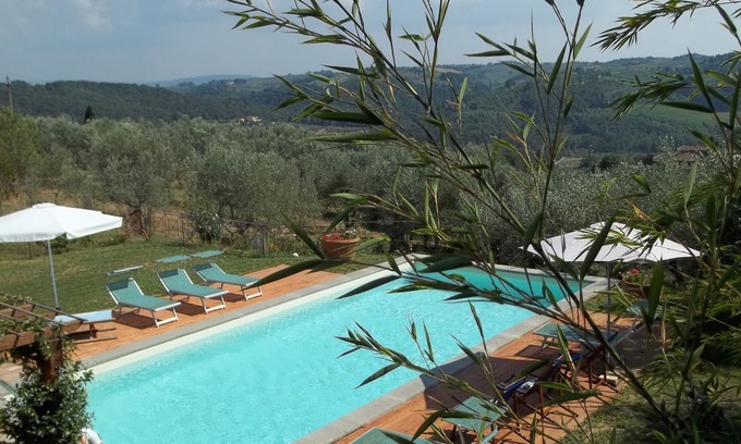 Romola Villa | luxury villa large indoor and outdoor spaces private panoramic swimming pool