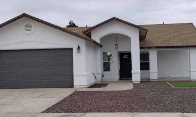 Somerton House | LUX Modern Lovely Casita - 3BR/2BA
