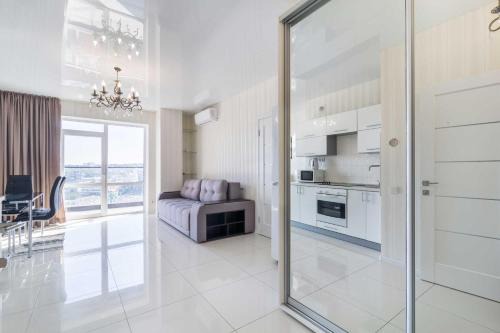 Dnipro Apartment | Lux Most City Area, Panoramic city View