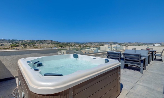 Siggiewi Apartment | Lux Penthouse Valley Views, Hot Tub in Siggiewi