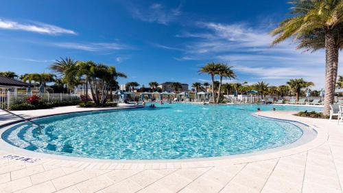 Solana House | LUX Villa w/Private Pool & Resort Amenities