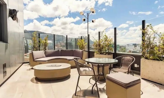 Chico Norte Apartment | LUXE APARTMENT - BOGOTÁ COLOMBIA