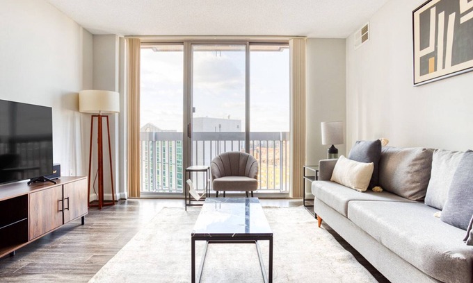 Woodmont Triangle Apartment | Luxe Bethesda 1BR w/Gym, Pool & Concierge, near Metro, by Blueground