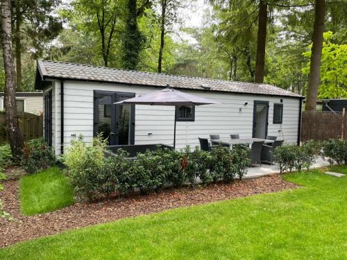 Bosgebied Hoenderloo House | Luxe chalet (gloednieuw!) in Hoenderloo