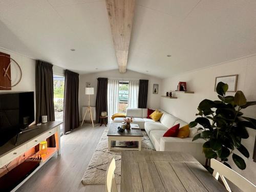 IJhorst Ski Chalet | Luxe chalet met serre