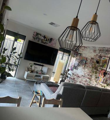 Beechboro House | Luxe Cosy Room in Beechboro