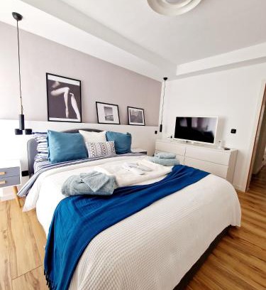 Praia Apartment | Luxe-Design Imperio II- Petit Déjeuner 5min de la Mer