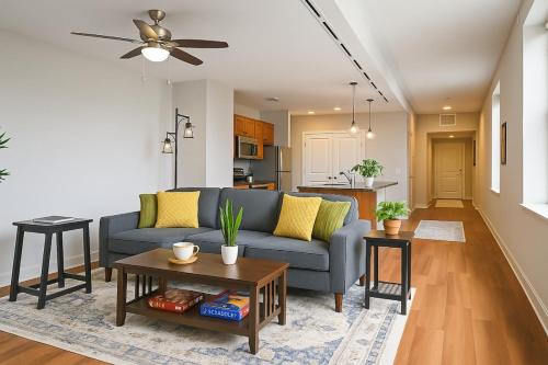 Downtown Cleveland Apartment | Luxe Downtown Suite Stadiums, Casino, R&R Hall!