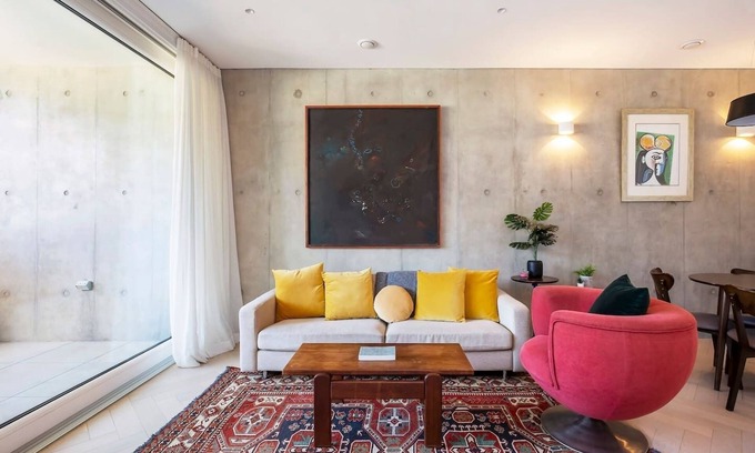 Alexandria Apartment | Luxe Eco Suite in Australias Greenest Building