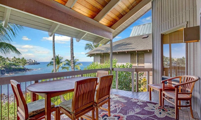 Keauhou Condo | Luxe Family Fit! Great Ocean View, Gourmet Kitchen, Laundry, Lanai, WiFi, TV Kanaloa 3704