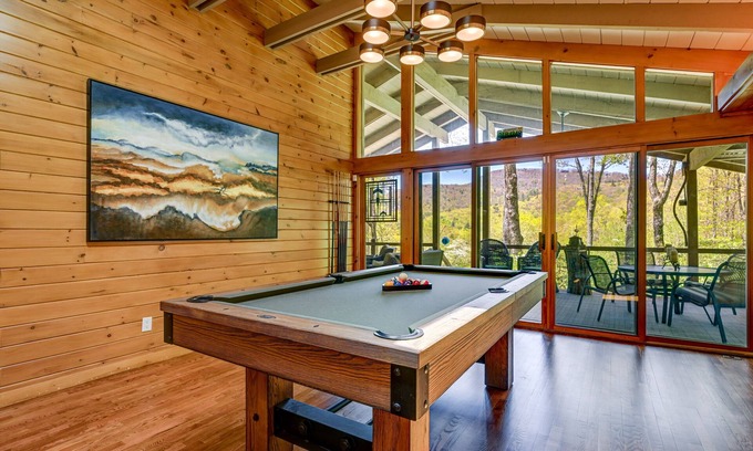 Glenville Cabin | Luxe Glenville Cabin w/Porch & BBQ ~ 5 Mi to Lake