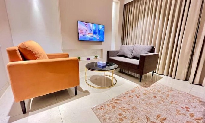 Gurugram Apartment | Luxe heaven Heights 15th Patio