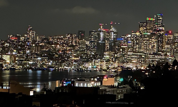 Fremont House | Luxe home near Space Needle & Lumen Field w/Views
