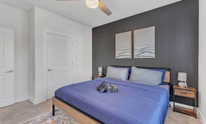 Hayes Apartment | Luxe King 3BR Suite Mins to Downtown Durham!