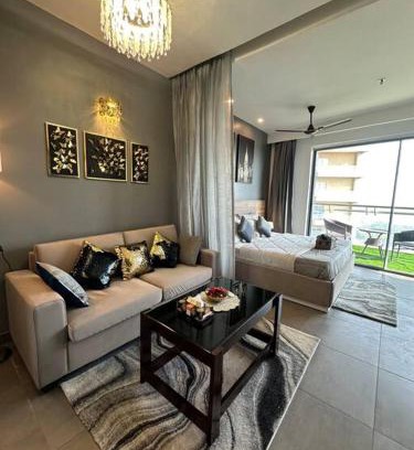Noida Apartment | Luxe Lagoon studio