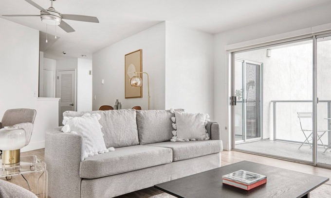 South Redondo Apartment | Luxe Redondo Beach 1BR w/Pool, Gym & W/D, walk to Beach, by Blueground