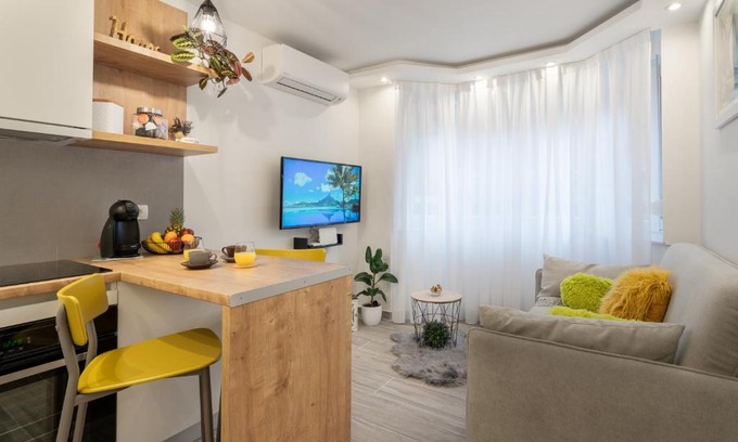 Rijeka Apartment | LuxFlat20