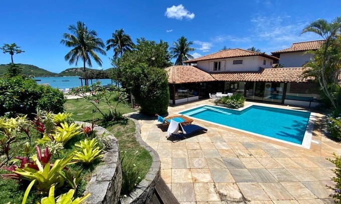 Regiao dos Lagos House | LuxoBrasil #BZ70 Casa Pé na Areia Ferradura - Búzios - Vacation Rentals